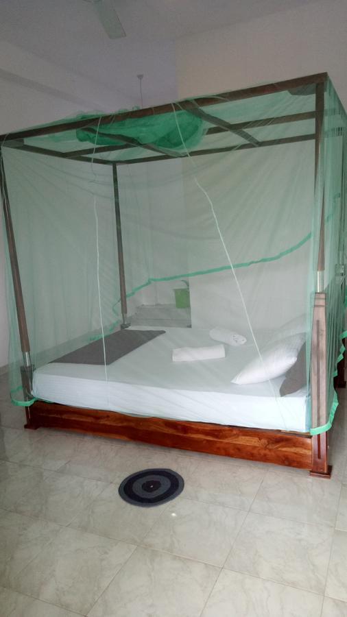 Pearl City Hotel Tissamaharama Luaran gambar