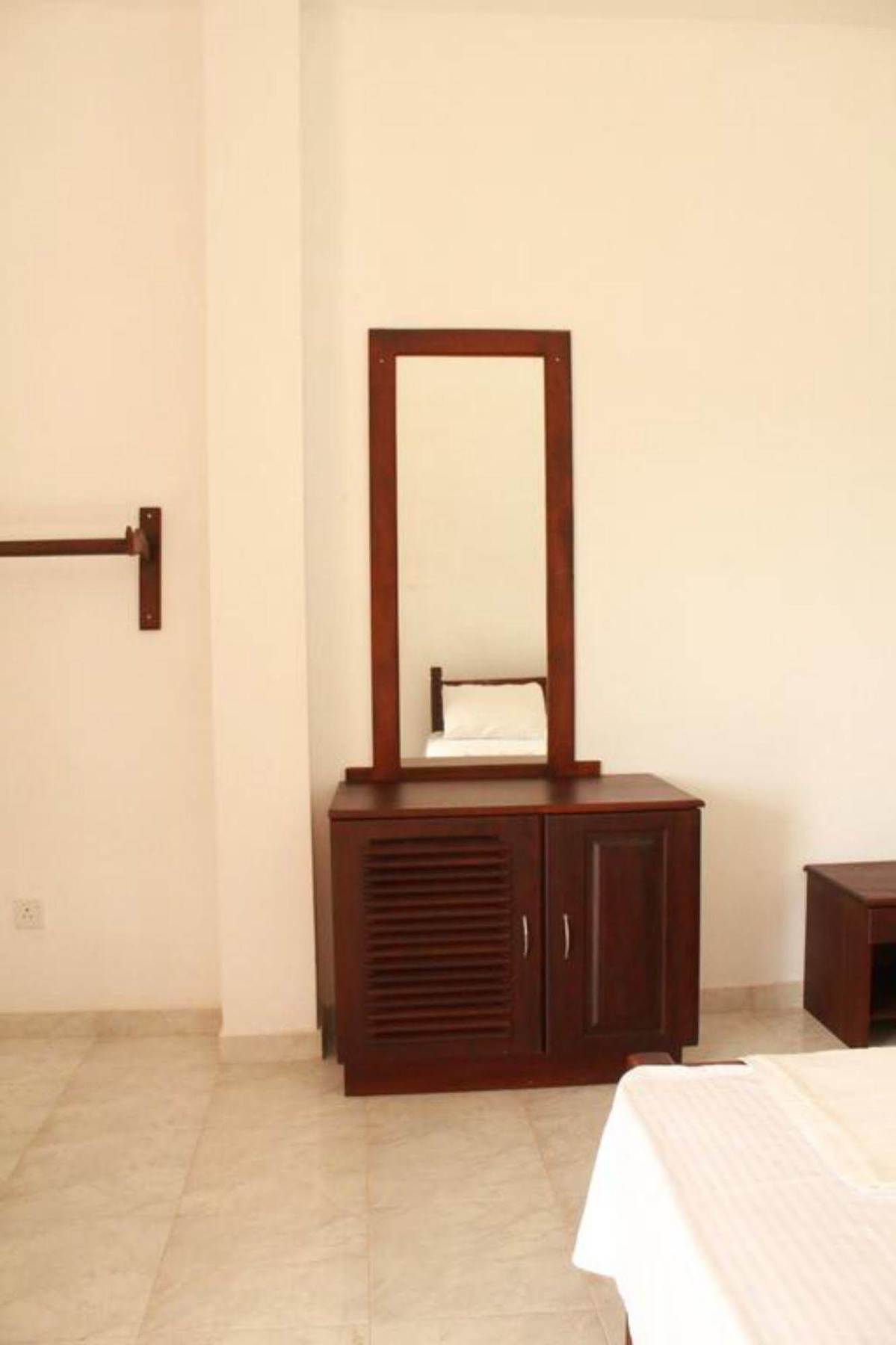 Pearl City Hotel Tissamaharama Luaran gambar